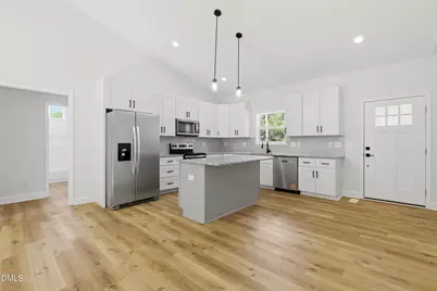 1437 Duggins Drive, Burlington, NC 27217 - Photo 5