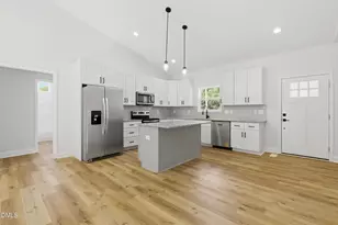 1437 Duggins Dr, Burlington, NC 27217 - Photo 5