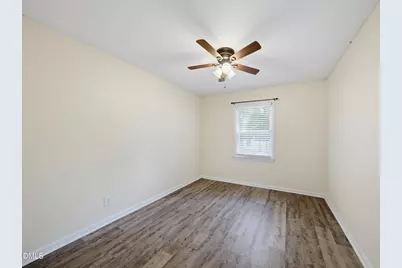238 E Vance Street, Zebulon, NC 27597 - Photo 15