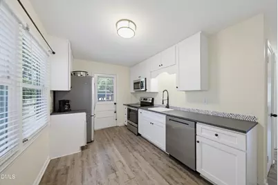 238 E Vance Street, Zebulon, NC 27597 - Photo 11