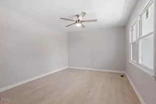601 West St, Selma, NC 27576 - Photo 15