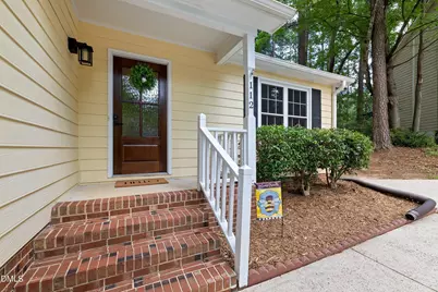 112 Marshfield Place, Cary, NC 27513 - Photo 3