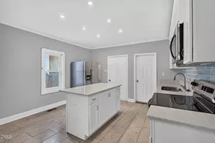 1404 Manteo St, Durham, NC 27701 - Photo 11