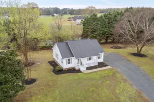 717 Slippery Bank Ct, Benson, NC 27504 - Photo 23