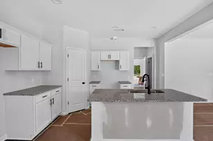 380 Contractor Ct, Raeford, NC 28376 - Photo 5