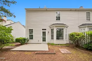 1016 Purple Glory Dr, Apex, NC 27502 - Photo 9