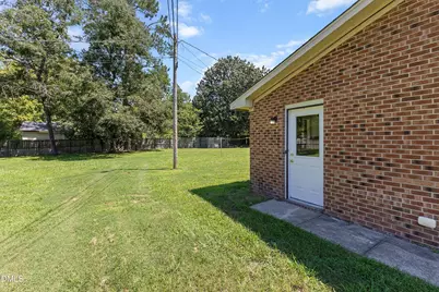 800 W Anderson Street #802, Selma, NC 27576 - Photo 31