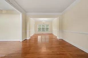 10209 Swanhaven Ct, Raleigh, NC 27617 - Photo 5