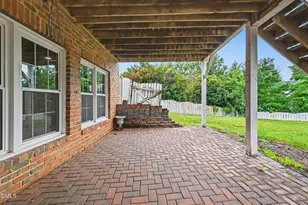 10209 Swanhaven Ct, Raleigh, NC 27617 - Photo 27