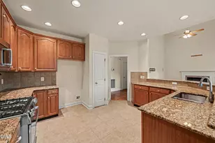 10209 Swanhaven Ct, Raleigh, NC 27617 - Photo 9