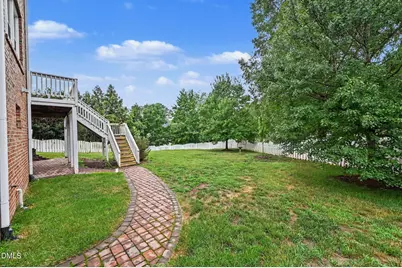 10209 Swanhaven Court, Raleigh, NC 27617 - Photo 29