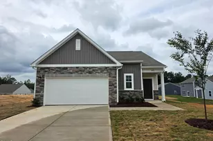 1410 Centerview Dr, Nashville, NC 27856 - Photo 1