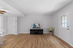 105 Fidelity St, Carrboro, NC 27510 - Photo 15