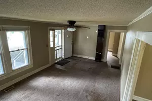 316 Atwater St, Burlington, NC 27215 - Photo 9