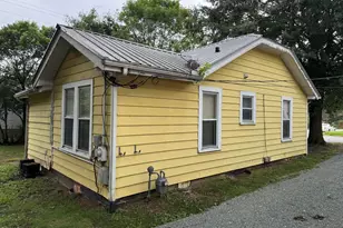 316 Atwater St, Burlington, NC 27215 - Photo 5