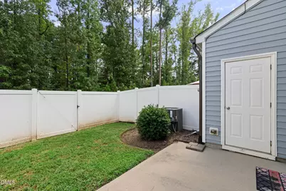 12 E Willow Trace Way, Clayton, NC 27527 - Photo 5