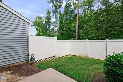 12 E Willow Trace Way, Clayton, NC 27527 - Photo 3