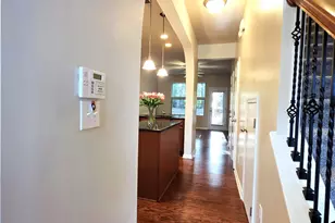 18 Pocono Dr, Durham, NC 27705 - Photo 3