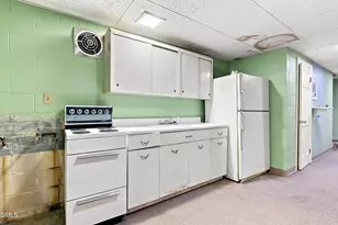 701 Sunset Ave, Clinton, NC 28328 - Photo 59