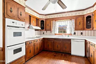 701 Sunset Ave, Clinton, NC 28328 - Photo 35