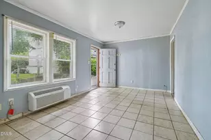 818 Dorsey Ave, Henderson, NC 27536 - Photo 27