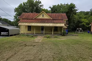 703 Holt Street W, Mebane, NC 27302 - Photo 3
