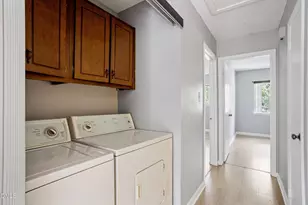 5130 Flint Ridge Pl, Raleigh, NC 27609 - Photo 11