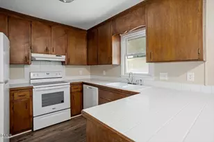 5302 Covey Ct, Raleigh, NC 27609 - Photo 17