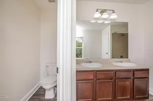 121 Averasboro Dr, Clayton, NC 27520 - Photo 17