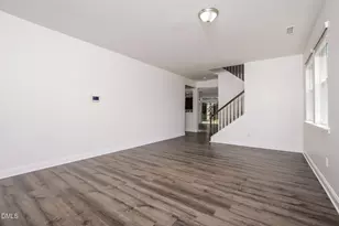 121 Averasboro Dr, Clayton, NC 27520 - Photo 5