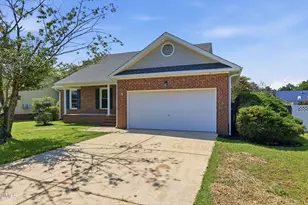 301 Larchmont Rd, Fayetteville, NC 28311 - Photo 1