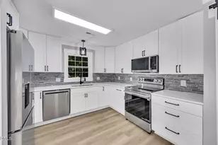 2509 Stephenson St, Durham, NC 27704 - Photo 13