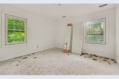 8700 Cliff Top Court, Raleigh, NC 27613 - Photo 15