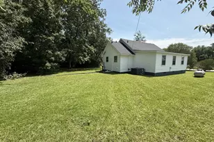 336 W Front St, Clayton, NC 27520 - Photo 1