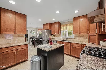 611 Flagstone Way, Durham, NC 27712 - Photo 17