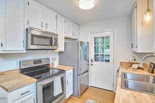 1114 Saxony Dr, Durham, NC 27707 - Photo 15