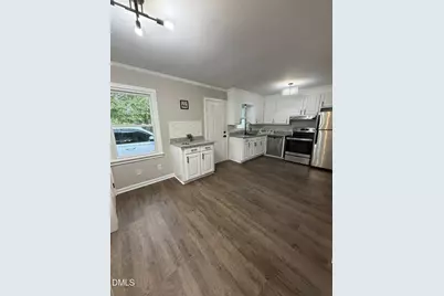 204 E Branch Street, Benson, NC 27504 - Photo 3