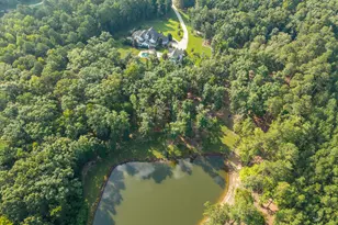 64 Pin Oak Ct, Chapel Hill, NC 27517 - Photo 5