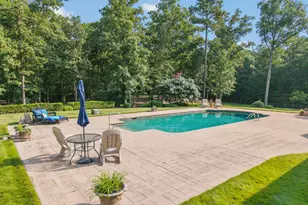 64 Pin Oak Ct, Chapel Hill, NC 27517 - Photo 15
