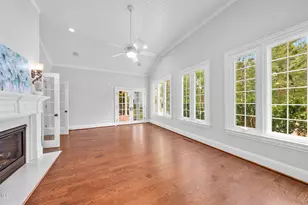 64 Pin Oak Ct, Chapel Hill, NC 27517 - Photo 39