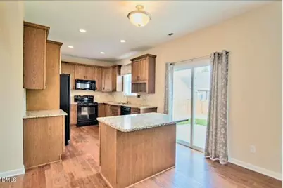 5525 Keowee Way, Raleigh, NC 27616 - Photo 5