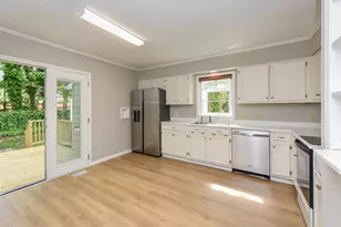 4916 Royal Adelaide Way, Raleigh, NC 27604 - Photo 5