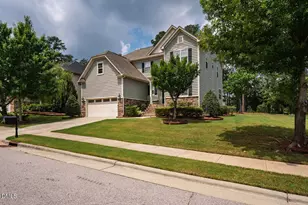 453 Sandy Whispers Pl, Cary, NC 27519 - Photo 3