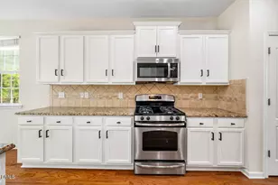 453 Sandy Whispers Pl, Cary, NC 27519 - Photo 7
