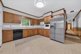 7325 Lake Wheeler Rd, Raleigh, NC 27603 - Photo 9