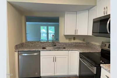 1829 Fox Sterling Drive, Raleigh, NC 27606 - Photo 5