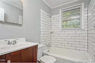 2102 Rogers Drive, Fayetteville, NC 28303 - Photo 9