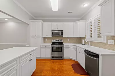 230 Lake Park Circle, Smithfield, NC 27577 - Photo 5