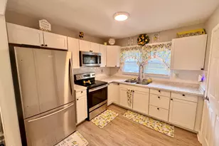 220 Hill St, Roxboro, NC 27573 - Photo 13