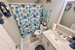 220 Hill St, Roxboro, NC 27573 - Photo 7